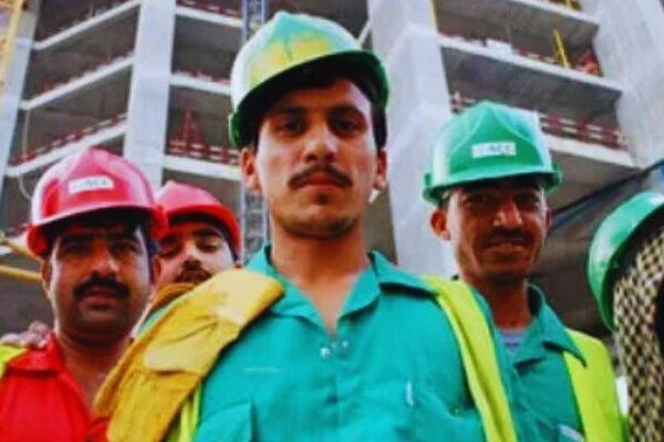 Pakistani Workers Now Need New Document to Enter UAE